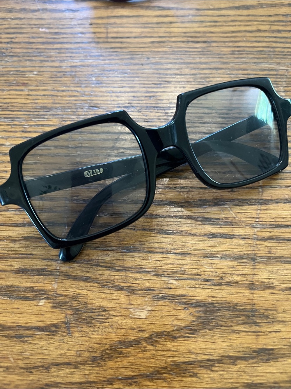 Vintage Glossy Black Square Frame Sunglasses made in Italy